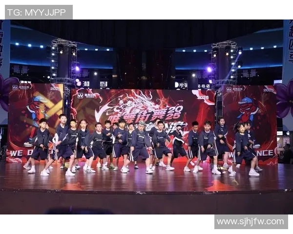 杭州街舞队在世界街舞大赛中的精彩表现与状态分析