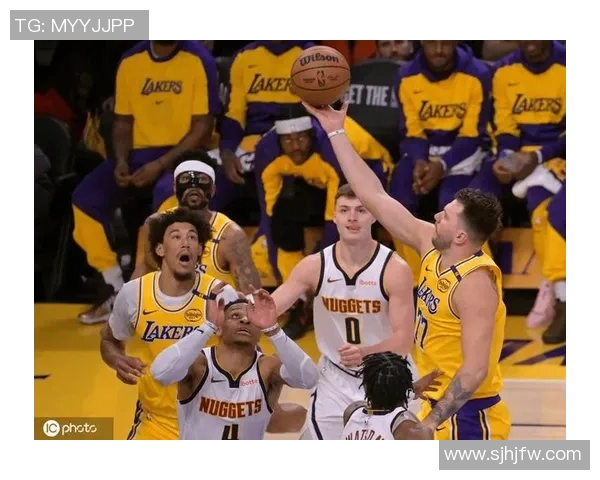 掘金与湖人激战NBA总决赛巅峰对决谁将捧起冠军奖杯