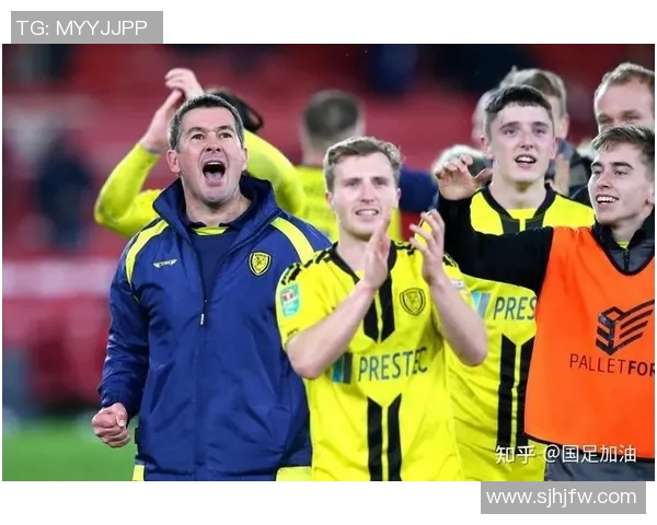 伯顿与查尔顿对决专家分析及赛前预测全解析