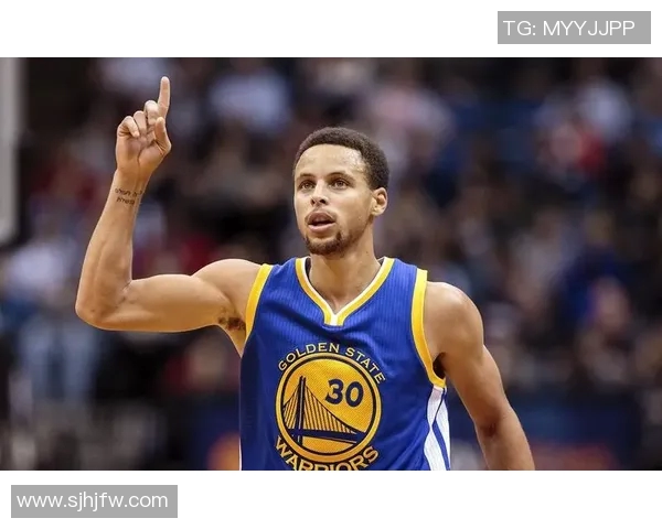 勇士与雷霆G3激战正酣谁能在季后赛中逆袭取胜