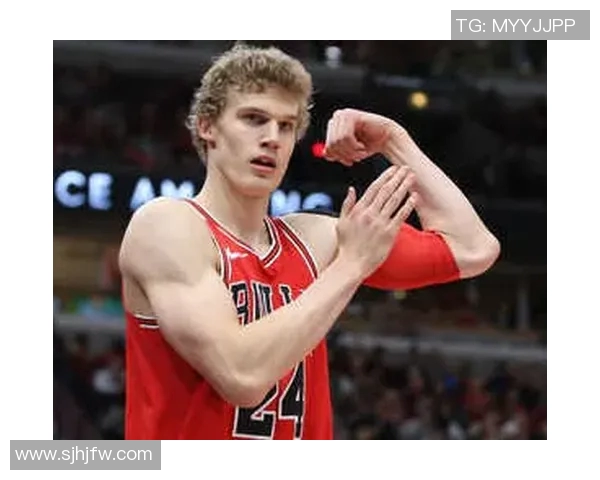 劳里马尔卡宁如何在NBA赛场上展现全能球员的魅力与潜力 劳里马尔卡宁如何在NBA赛场上展现全能球员的魅力与潜力