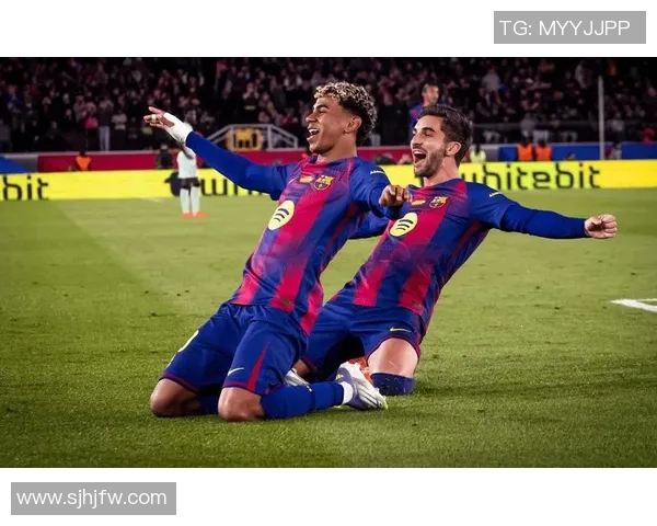 巴黎对阵巴萨的激烈对决让球迷泪流满面情感交织难以自已